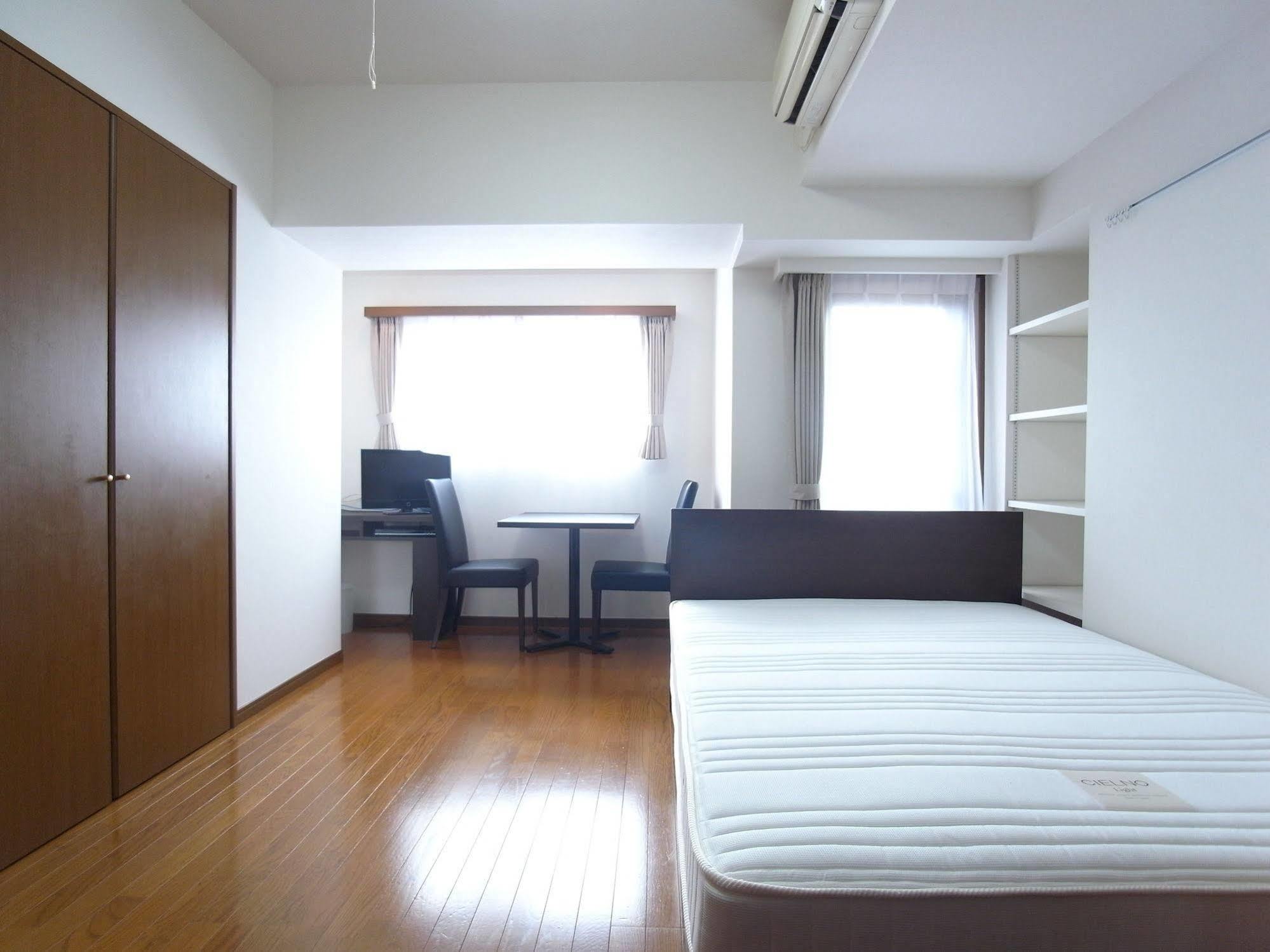 Palace Studio Shinjuku Parkside Tokyo Eksteriør billede